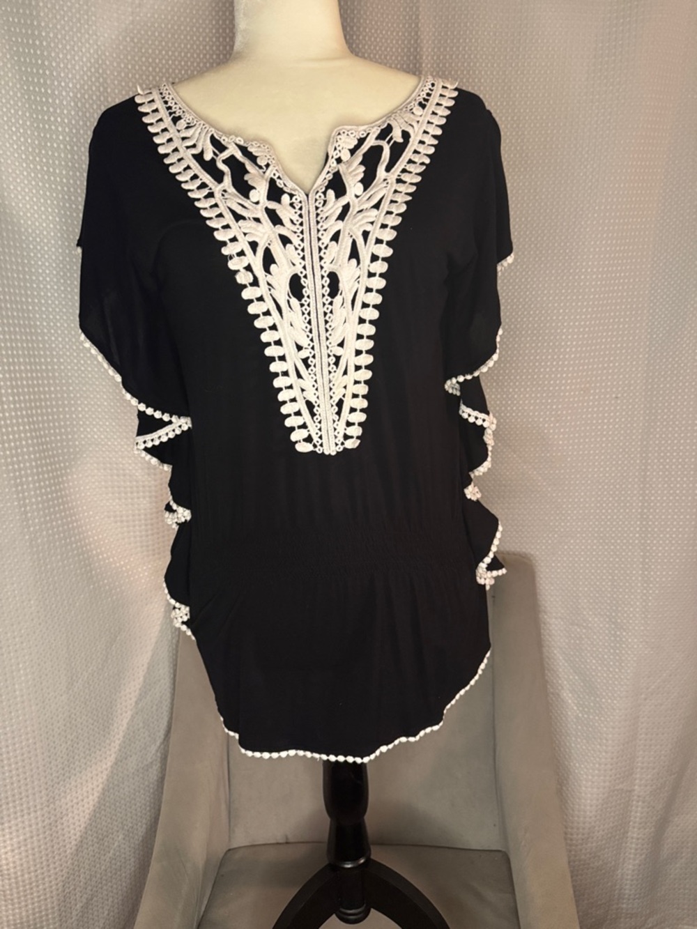 Cable & Gauge Black Tunic with White Crochet Trim